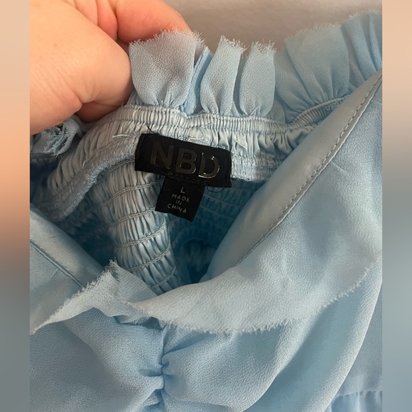 Mini Dress NBD Campbell Ruffle Tiered baby blue - Picture 5 of 5